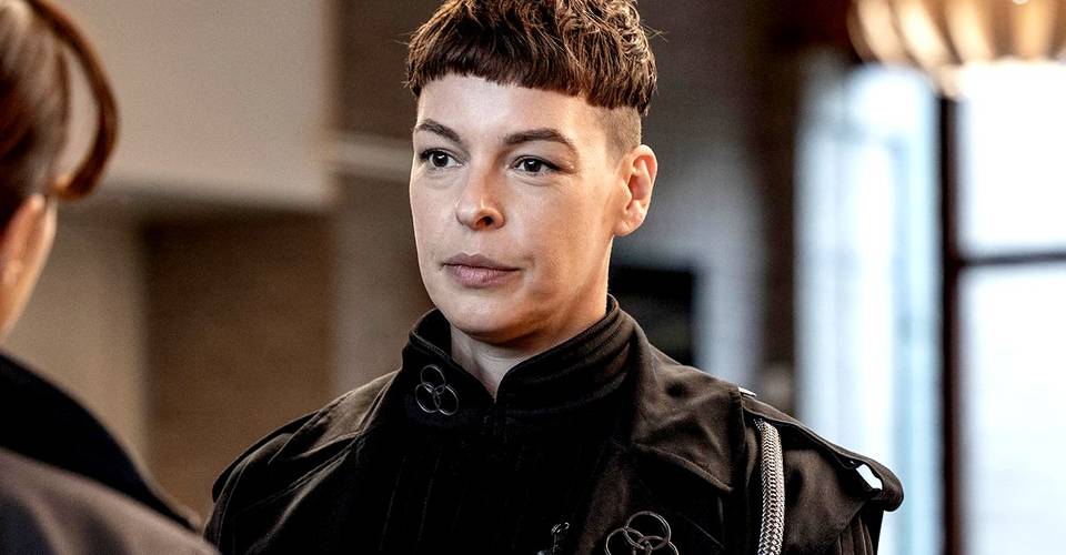 Jadis Walking Dead CRM Backstory Name & Gabriel Connection Explained Jadis Walking Dead CRM Backstory Name & Gabriel Connection Explained